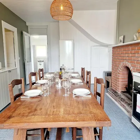 Family House Yourhosthelper * Besneville